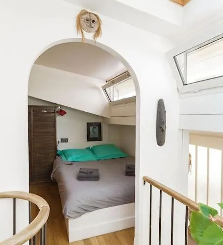 Peace And Greenery, Heart Of Appartement Parijs
