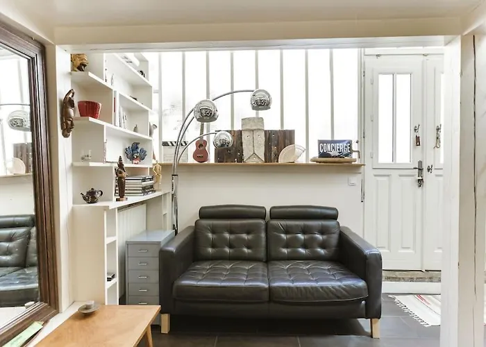 Peace And Greenery, Heart Of *